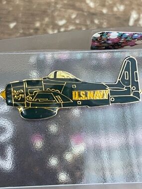 U.S. Navy Green and Gold Airplane Enamel Tie Bar
